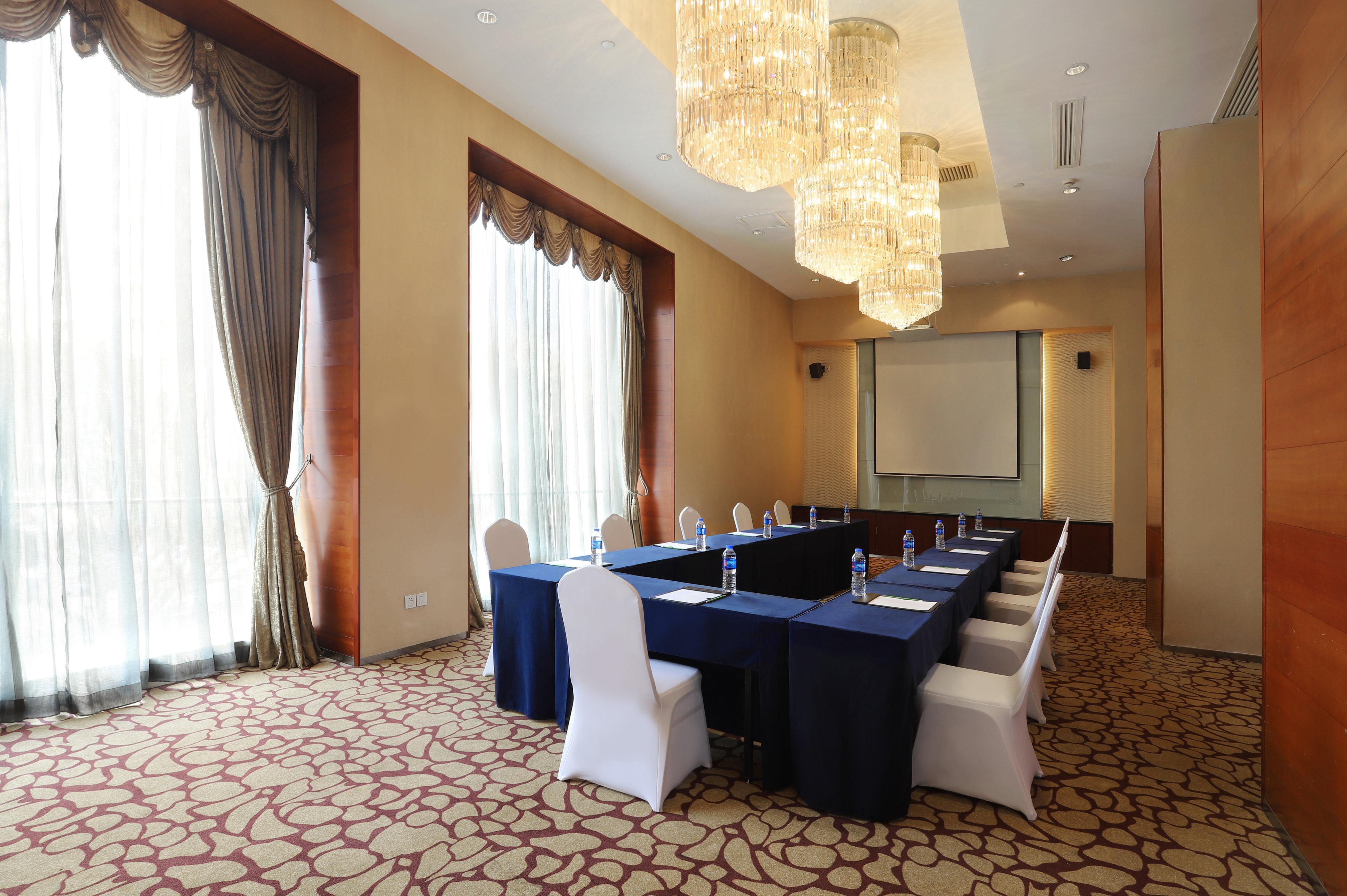 Holiday Inn Shanghai Pudong Nanpu By Ihg Exterior photo