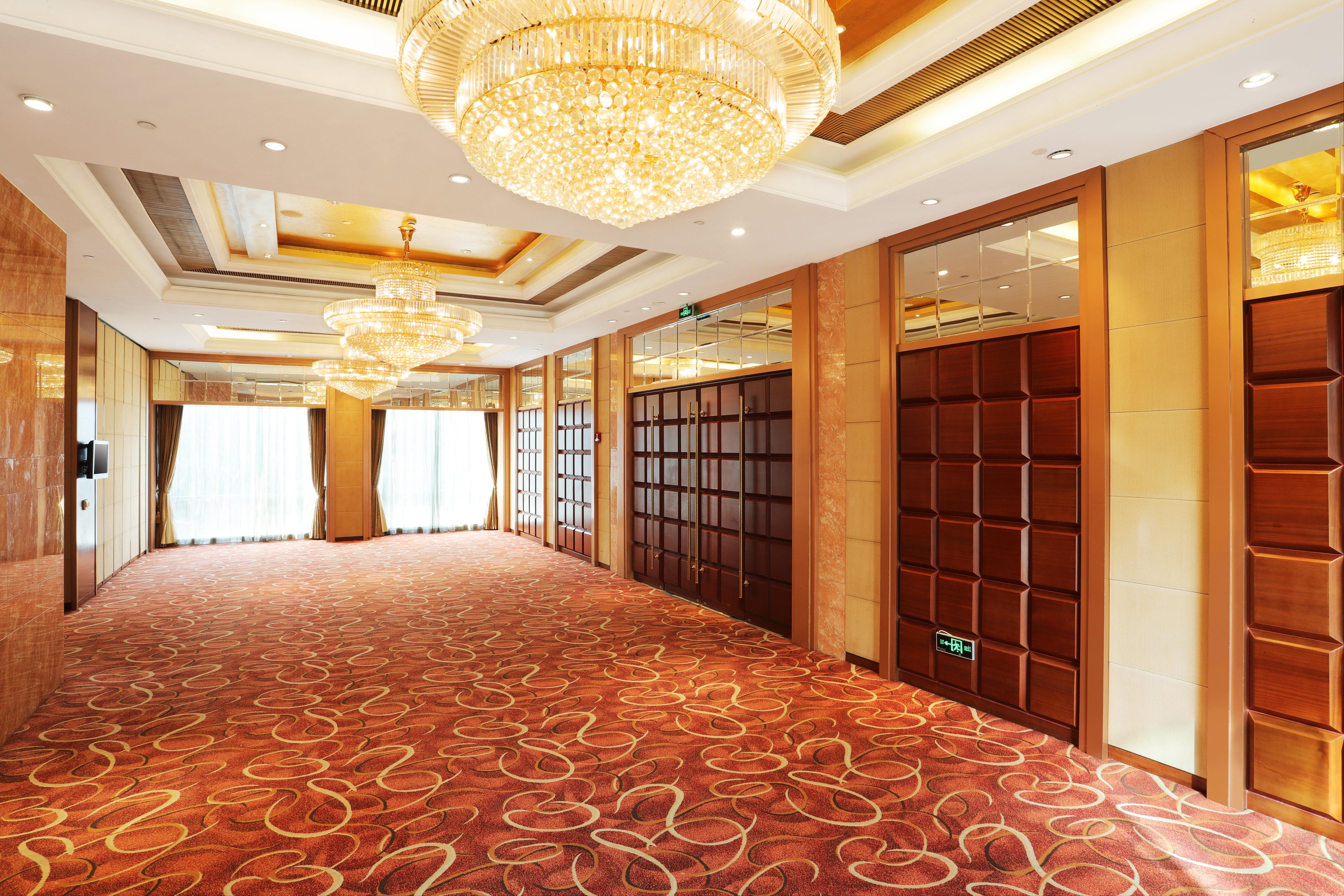 Holiday Inn Shanghai Pudong Nanpu By Ihg Exterior photo