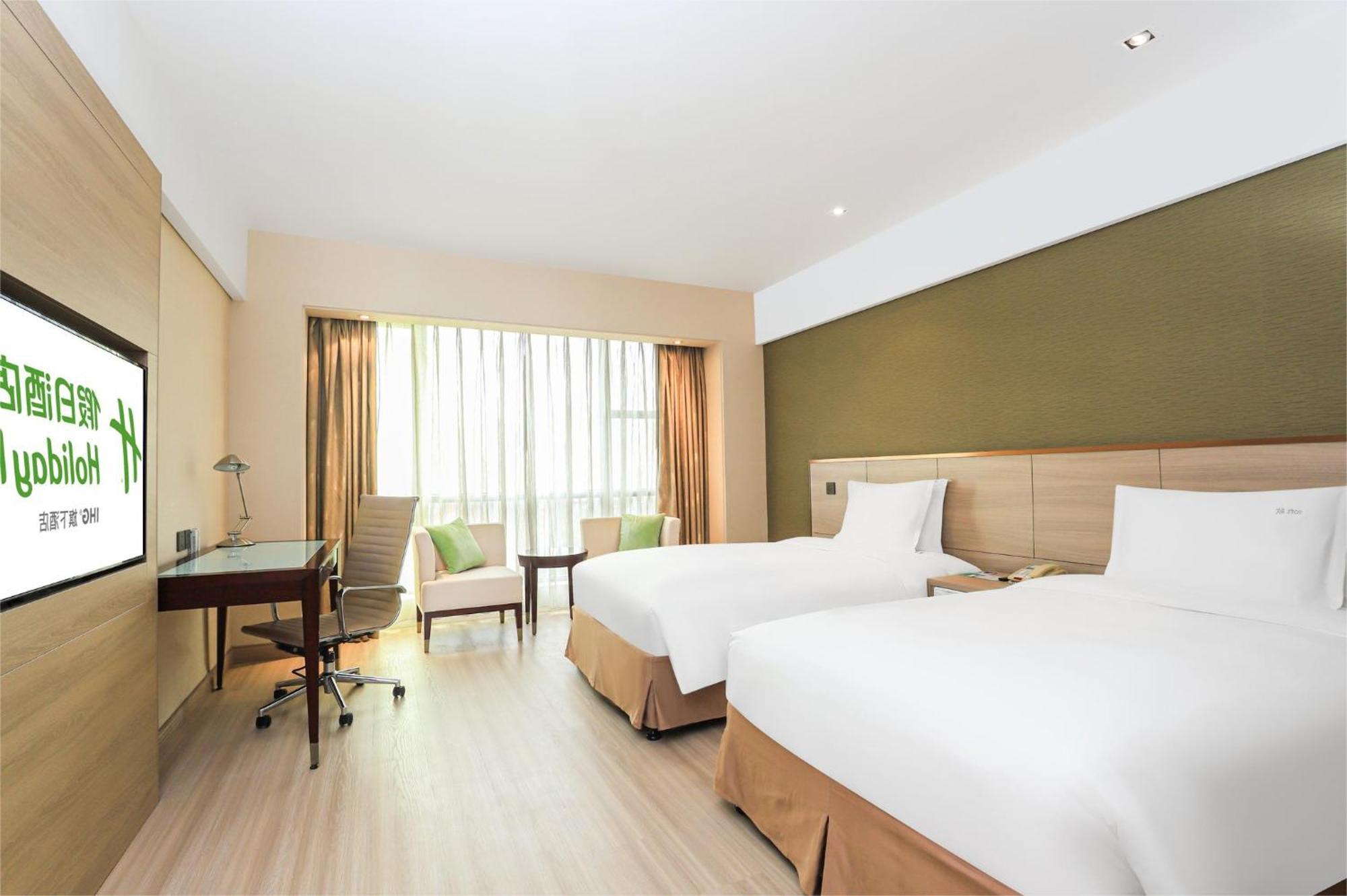 Holiday Inn Shanghai Pudong Nanpu By Ihg Exterior photo