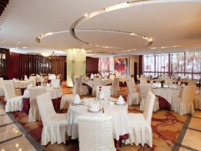 Holiday Inn Shanghai Pudong Nanpu By Ihg Exterior photo
